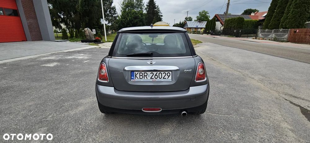 MINI ONE Standard - 12