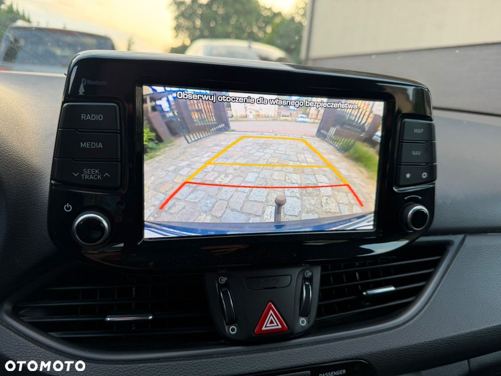 Hyundai i30 1.6 D GO DCT - 19