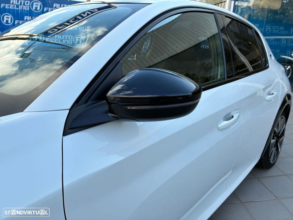 Peugeot 208 - 7