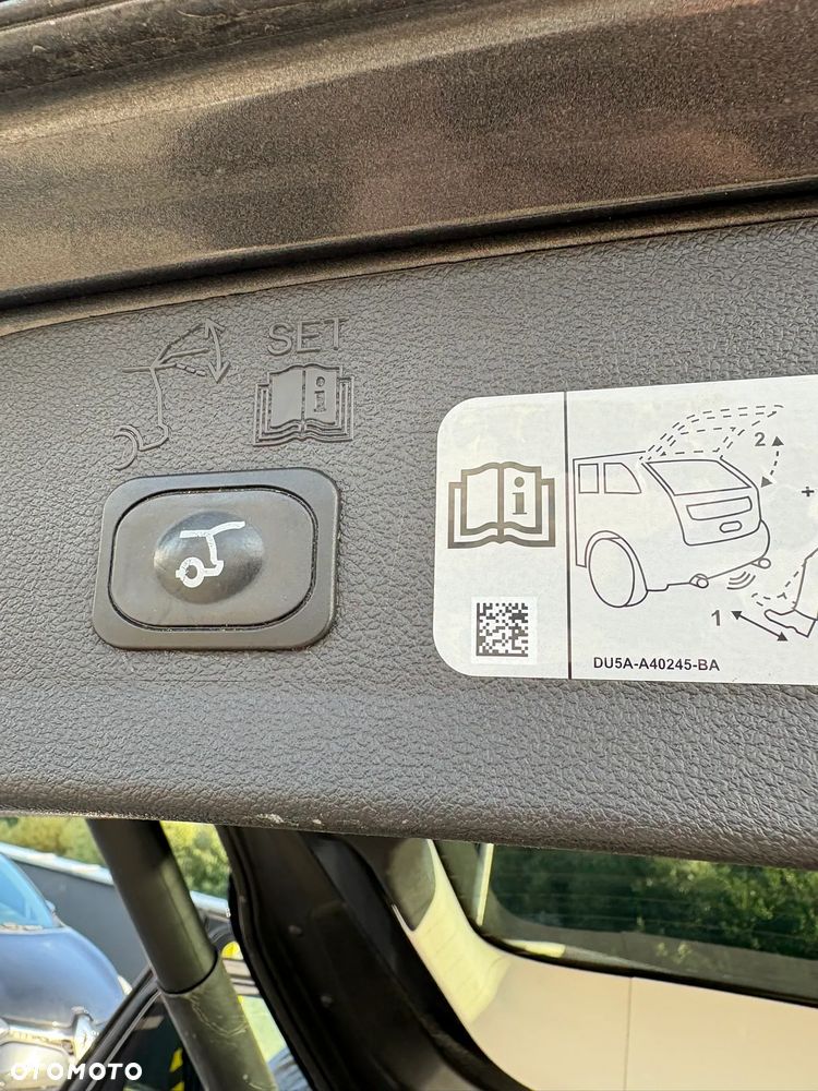Ford Escape - 9