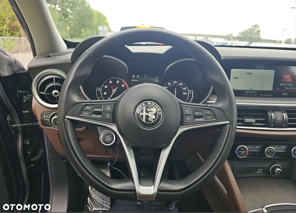 Alfa Romeo Stelvio 2.0 Turbo TI Q4 - 8