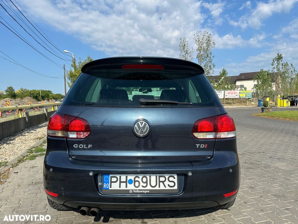 Volkswagen Golf 2.0 TDI DPF Highline - 5