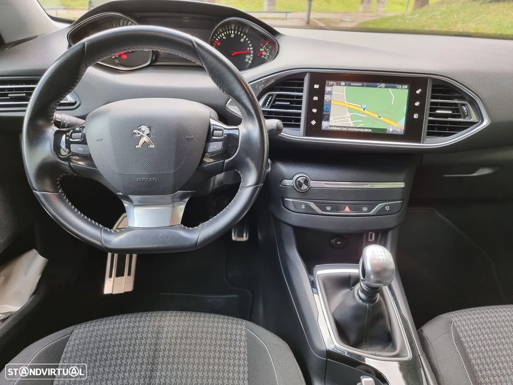 Peugeot 308 SW 1.6 BlueHDi Style - 12