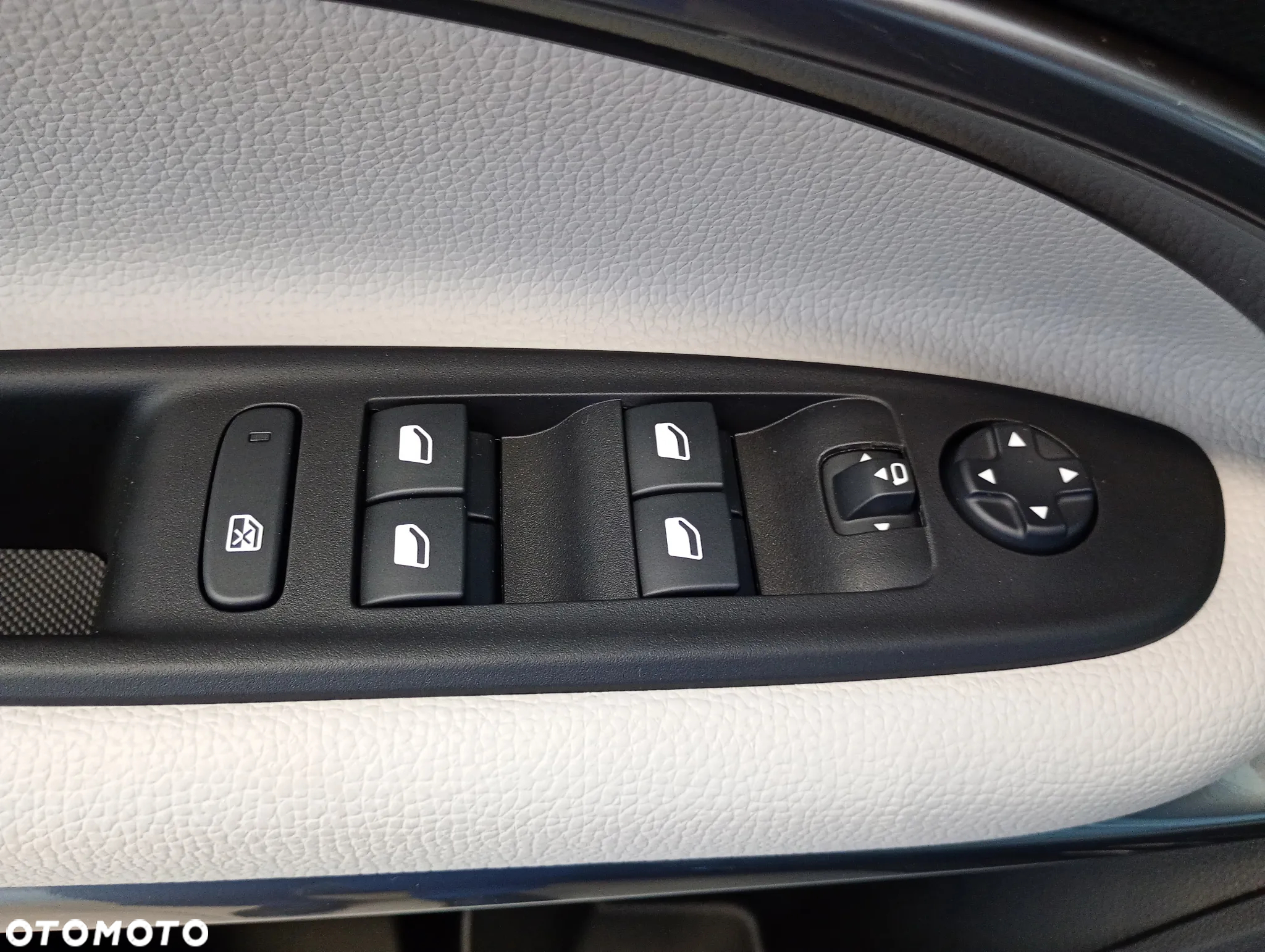 Fiat 600 1.2 Turbo Hybrid La Prima eDCT - 14