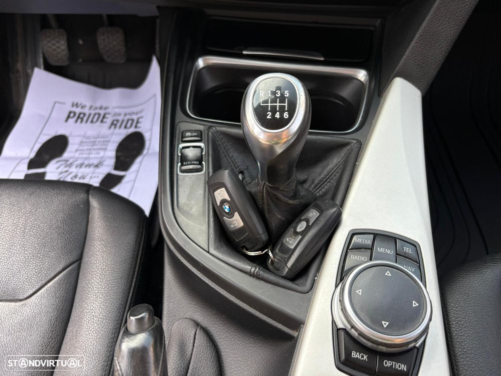 BMW 320 d Efficient Dynamics Edition Luxury Line - 14
