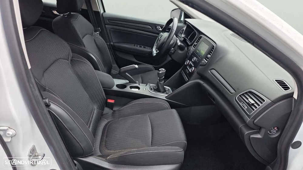 Renault Mégane BLUE dCi 115 LIMITED - 13