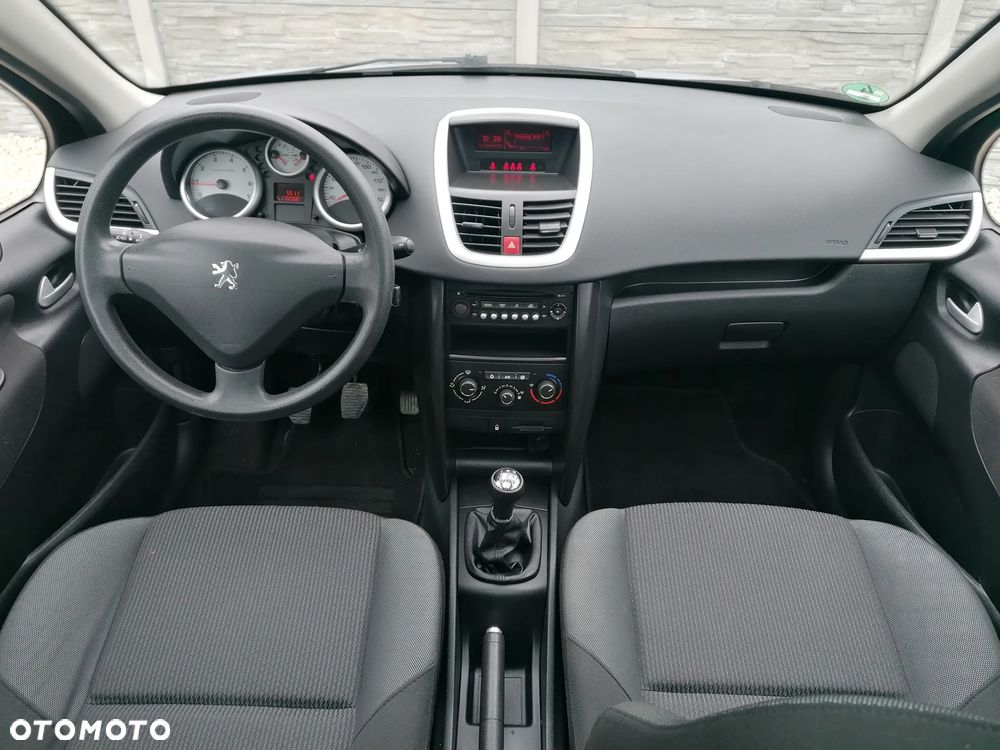 Peugeot 207 75 Tendance - 12
