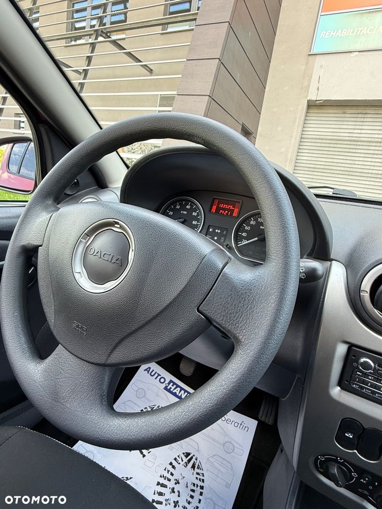 Dacia Sandero - 25