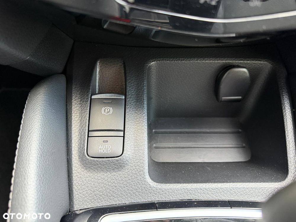 Nissan Qashqai 1.3 DIG-T Tekna DCT - 25