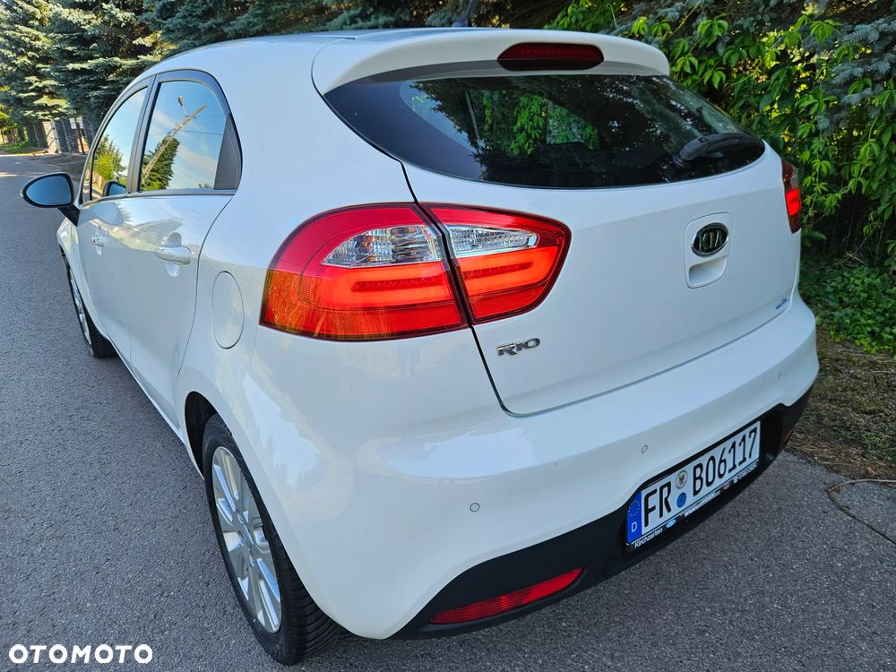 Kia Rio 1.2 Business Line - 7