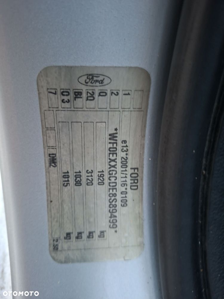 Ford Focus C-Max - 31