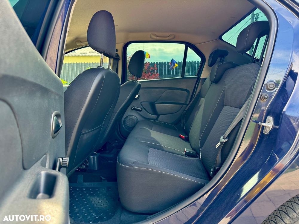Dacia Logan 1.5 dCi Laureate - 8