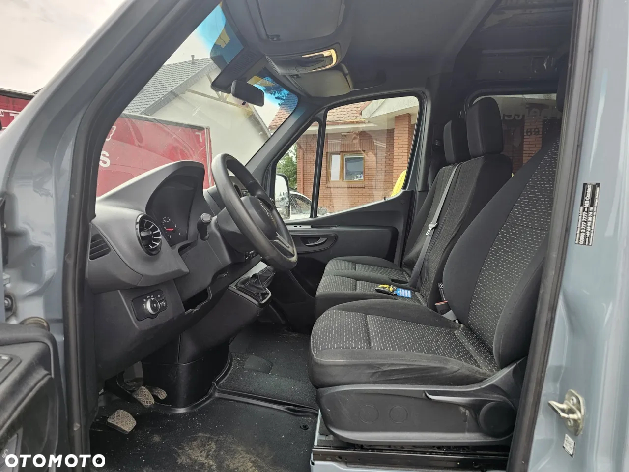 Mercedes-Benz Sprinter - 8