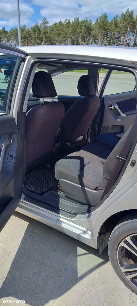 Toyota Verso 1.8 Sol 7os - 15
