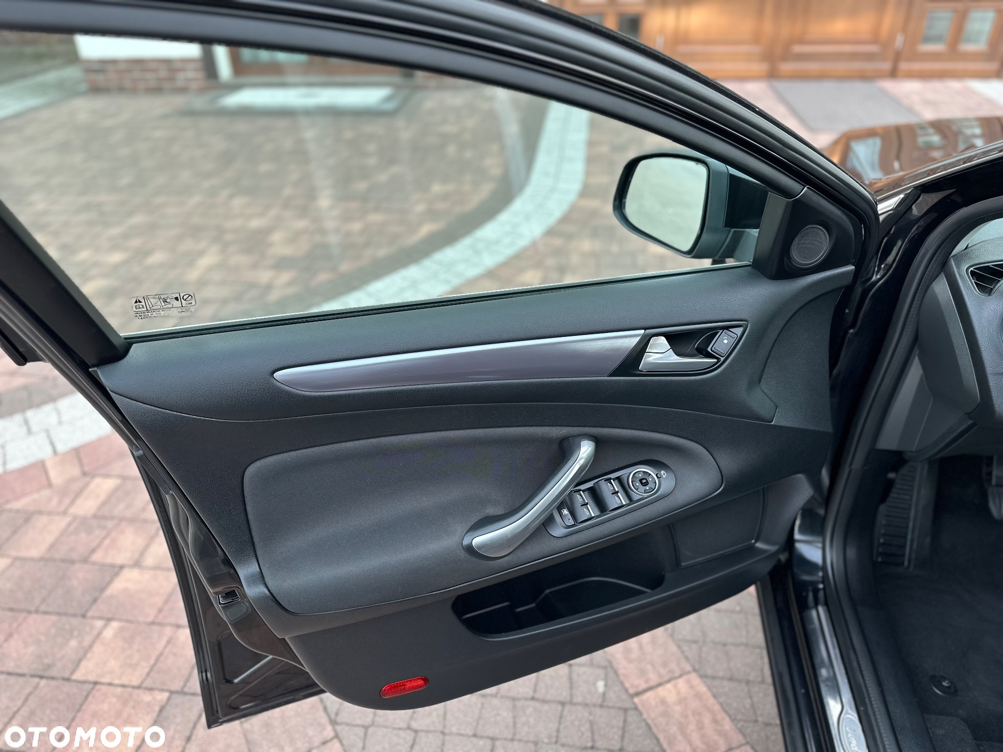 Ford Mondeo 2.0 TDCI Titanium X - 28