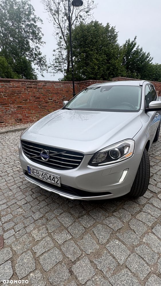 Volvo XC 60 2.4D AWD Momentum - 1
