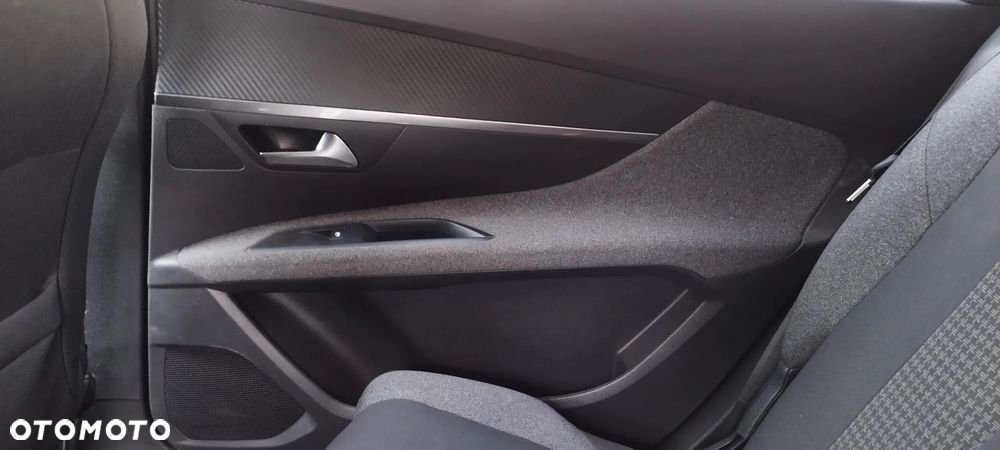 Peugeot 5008 1.5 BlueHDI Crossway S&S EAT8 - 12