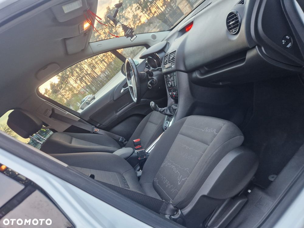 Opel Meriva 1.4 Innovation - 24