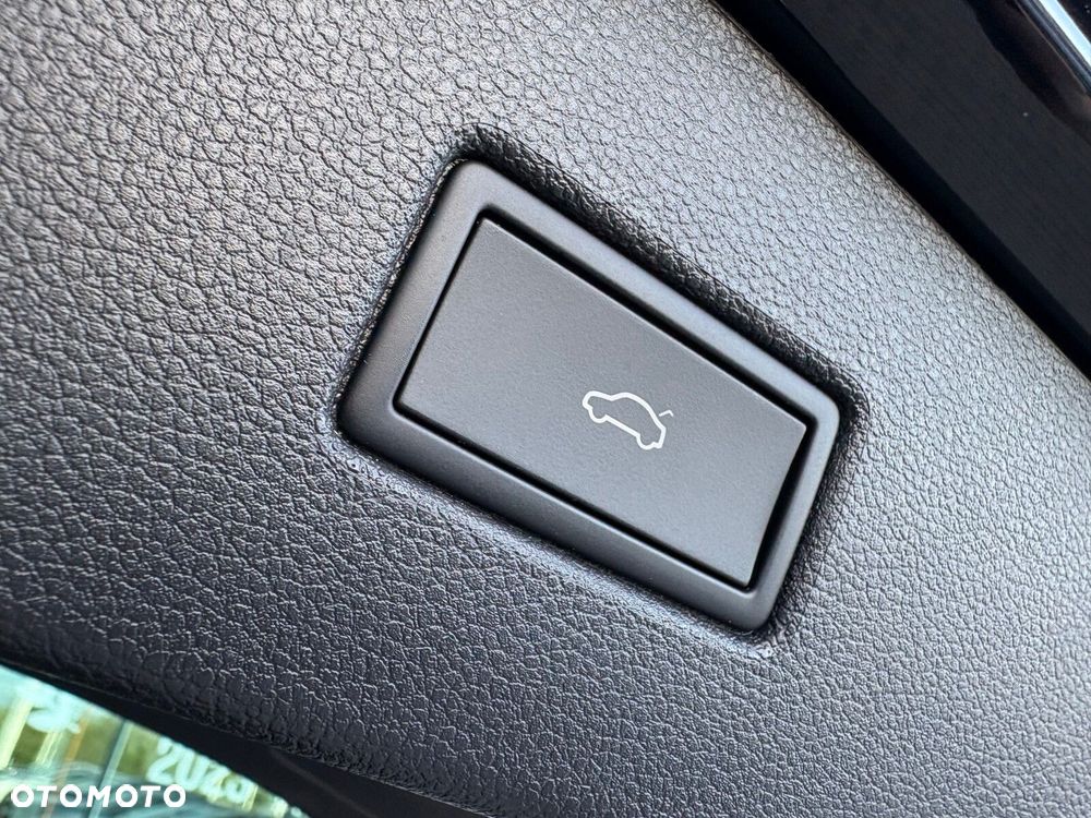 Volkswagen Tiguan - 20