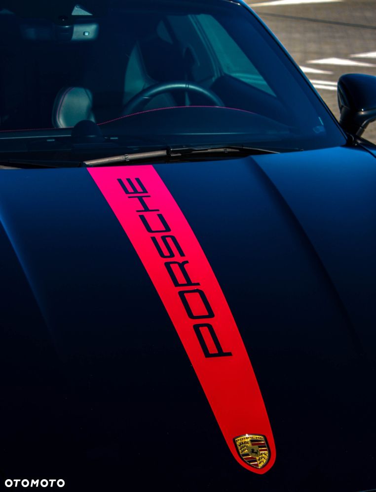 Porsche 911 Carrera 4S - 6