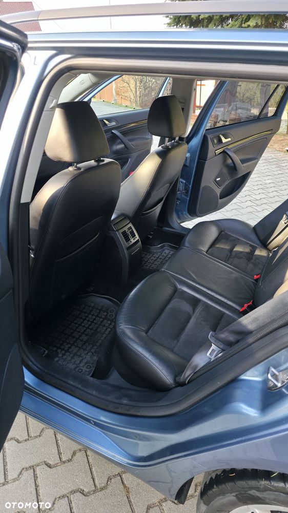 Skoda Octavia 2.0 TDI L&K DSG - 9