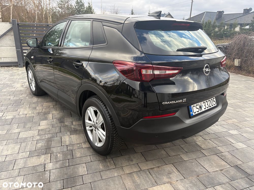 Opel Grandland X 1.2 Start/Stop Business Edition - 4