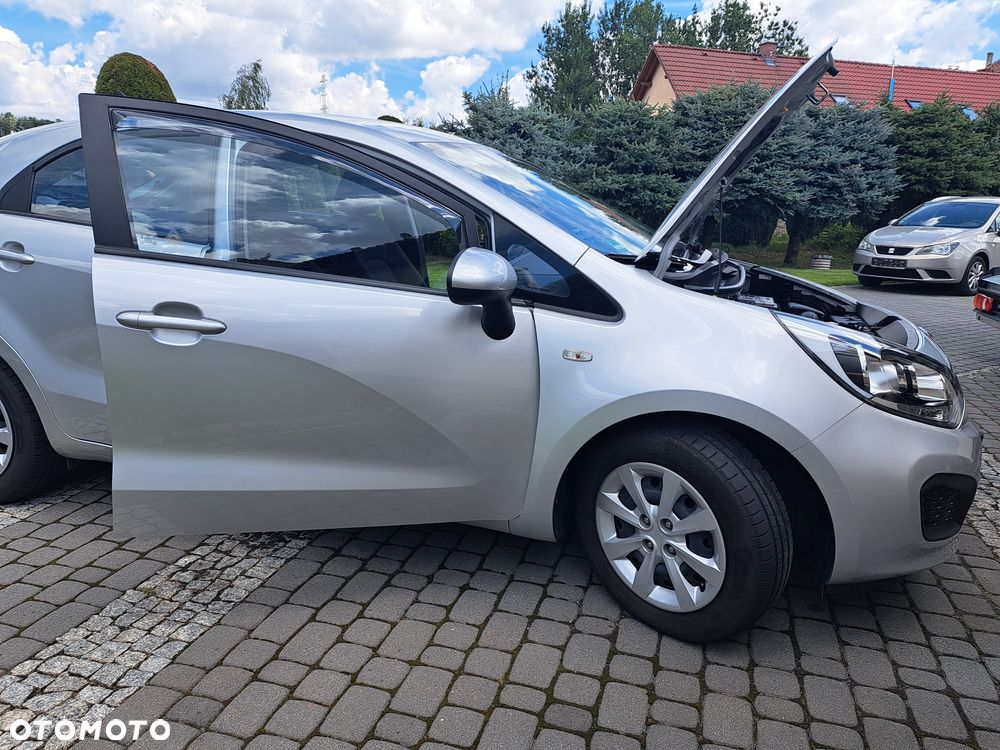 Kia Rio 1.4 Platinum Edition - 37