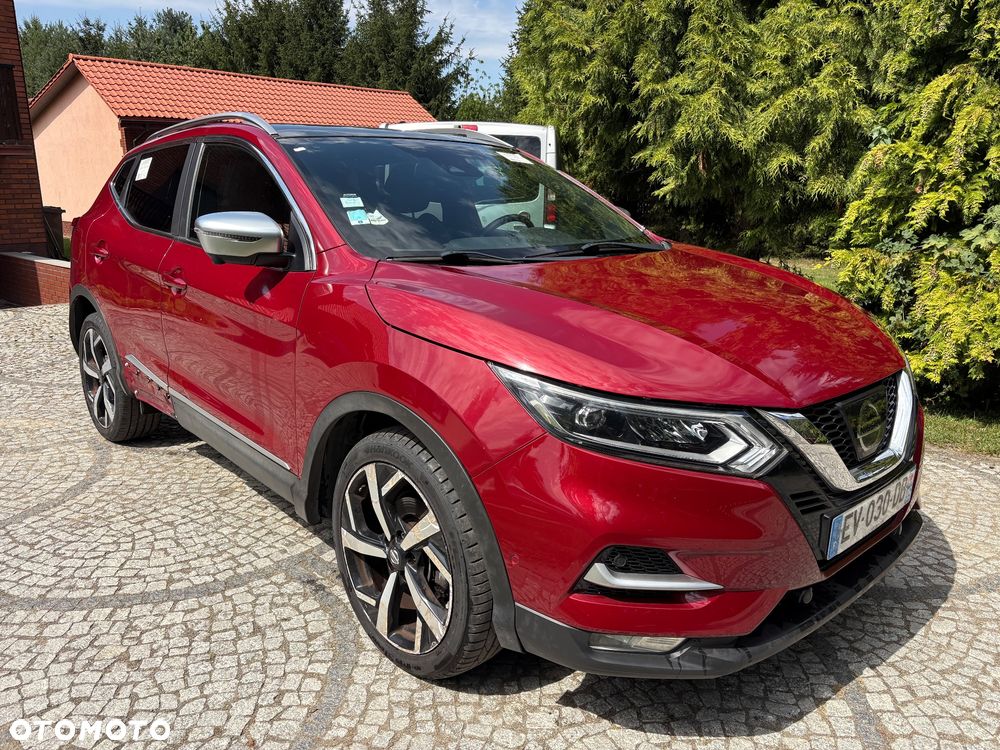Nissan Qashqai 1.2 DIG-T Xtronic TEKNA+ - 1