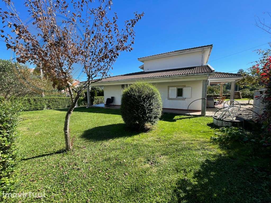 Moradia T4 em Outeiro, Cabeceiras de Basto - Grande imagem: 2/28