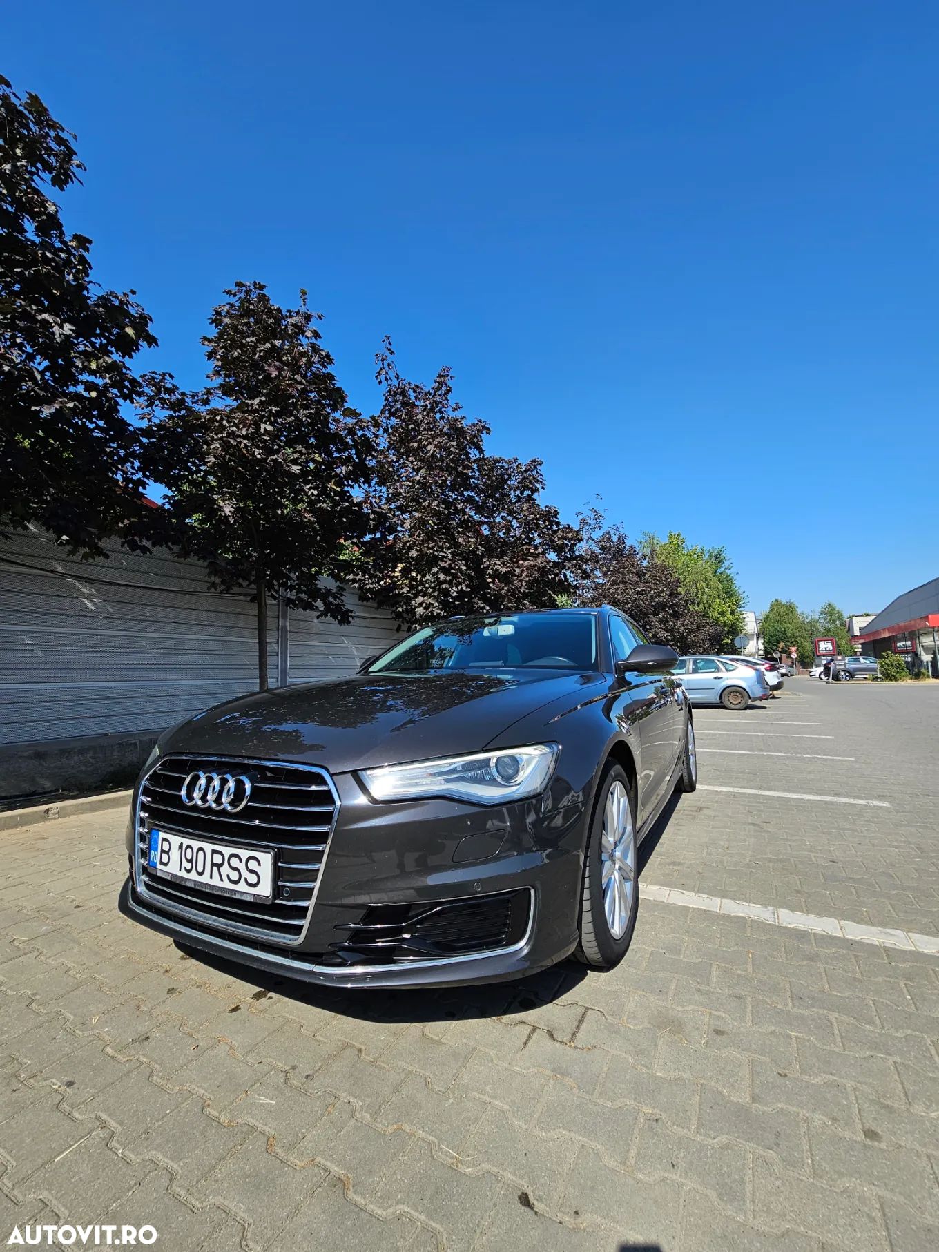 Audi A6 Avant 2.0 TDI Ultra S tronic - 1