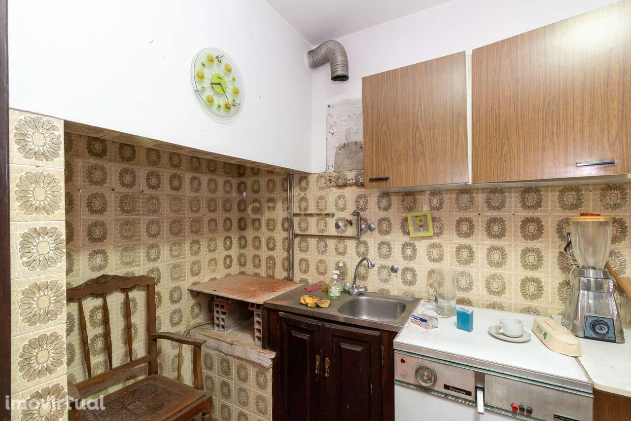 Moradia para Recuperar em Marinha Grande - Grande imagem: 4/14