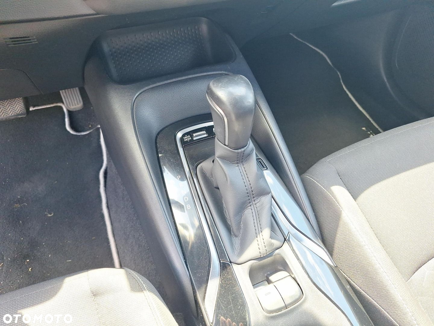 Toyota Corolla - 18