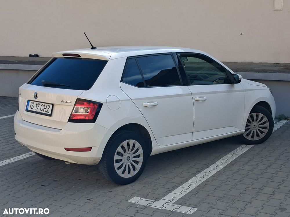 Skoda Fabia 1.0 MPI Style - 3