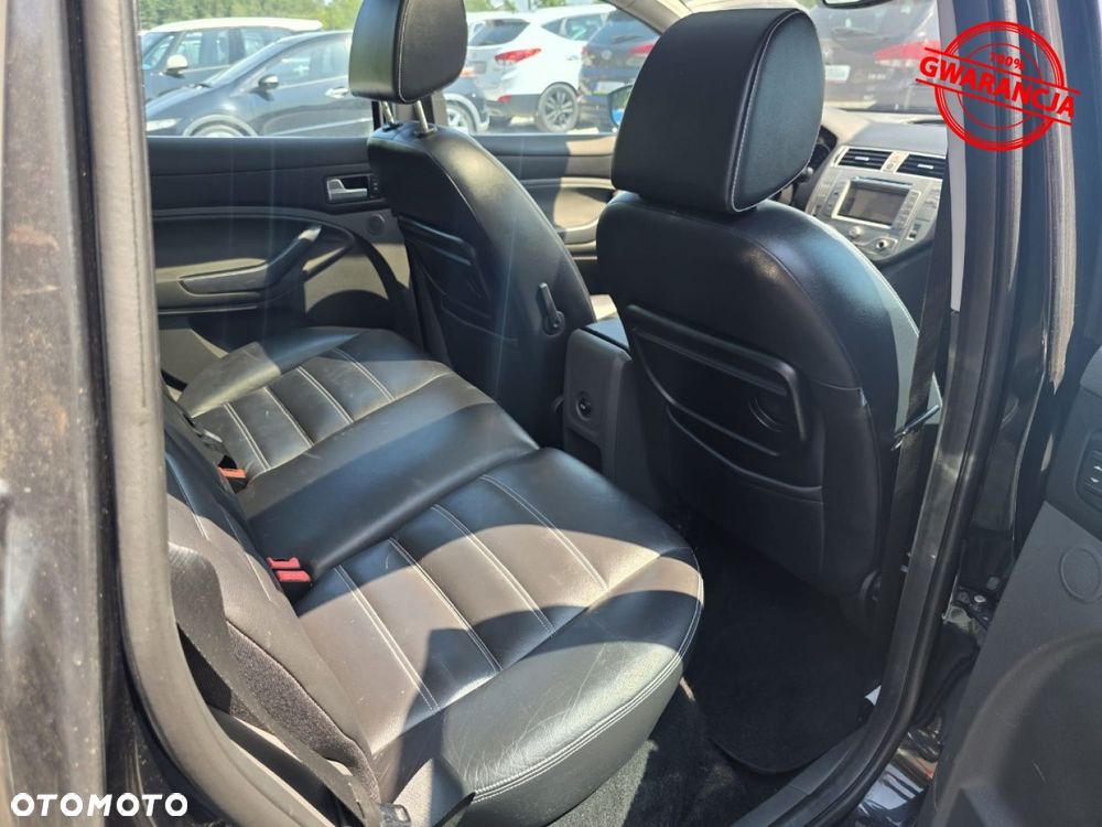 Ford Kuga - 22