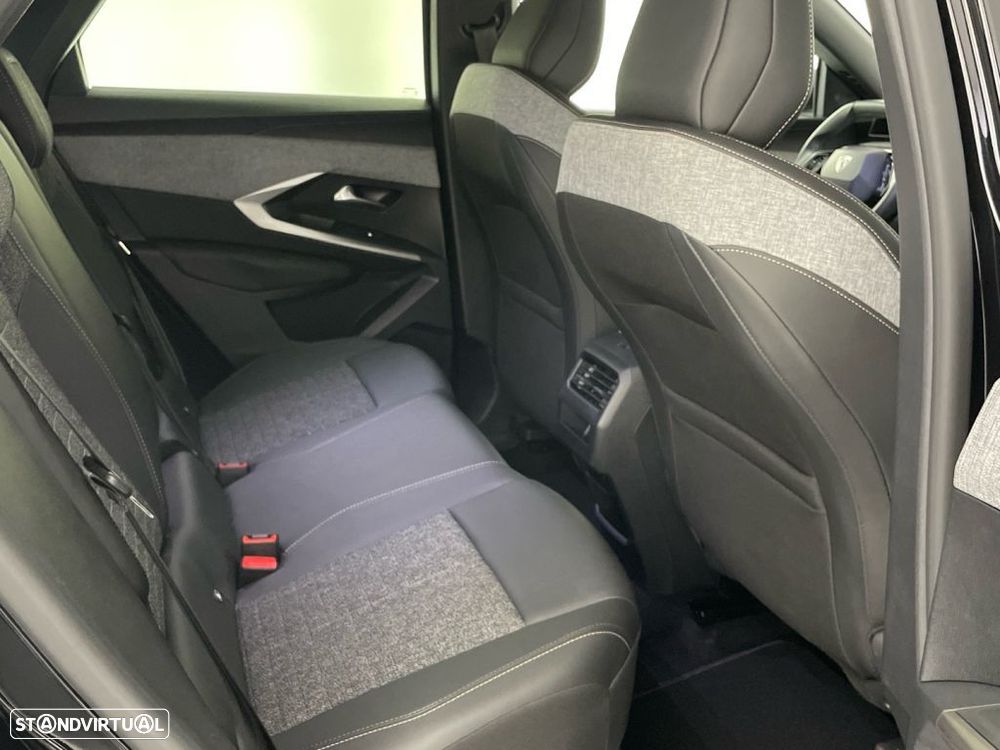 Peugeot 3008 1.2 Hybrid Allure Pack e-DCS6 - 23