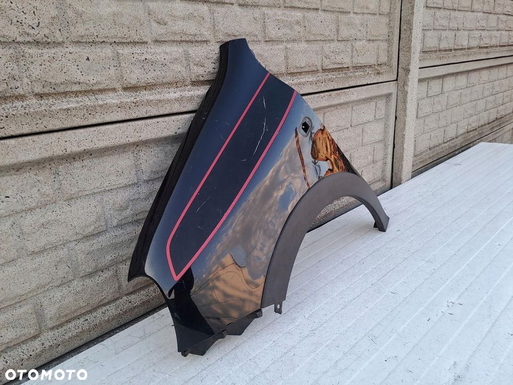 BŁOTNIK LEWY RENAULT TWINGO 3 III GT 2014 - 2022 - 2