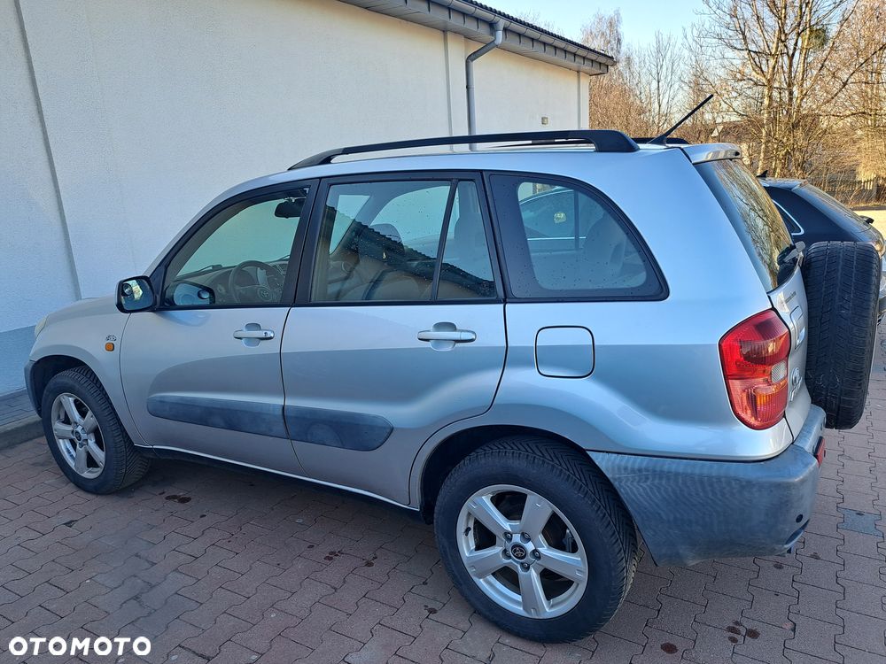 Toyota RAV4 2.0 D-4D 4x4 - 7