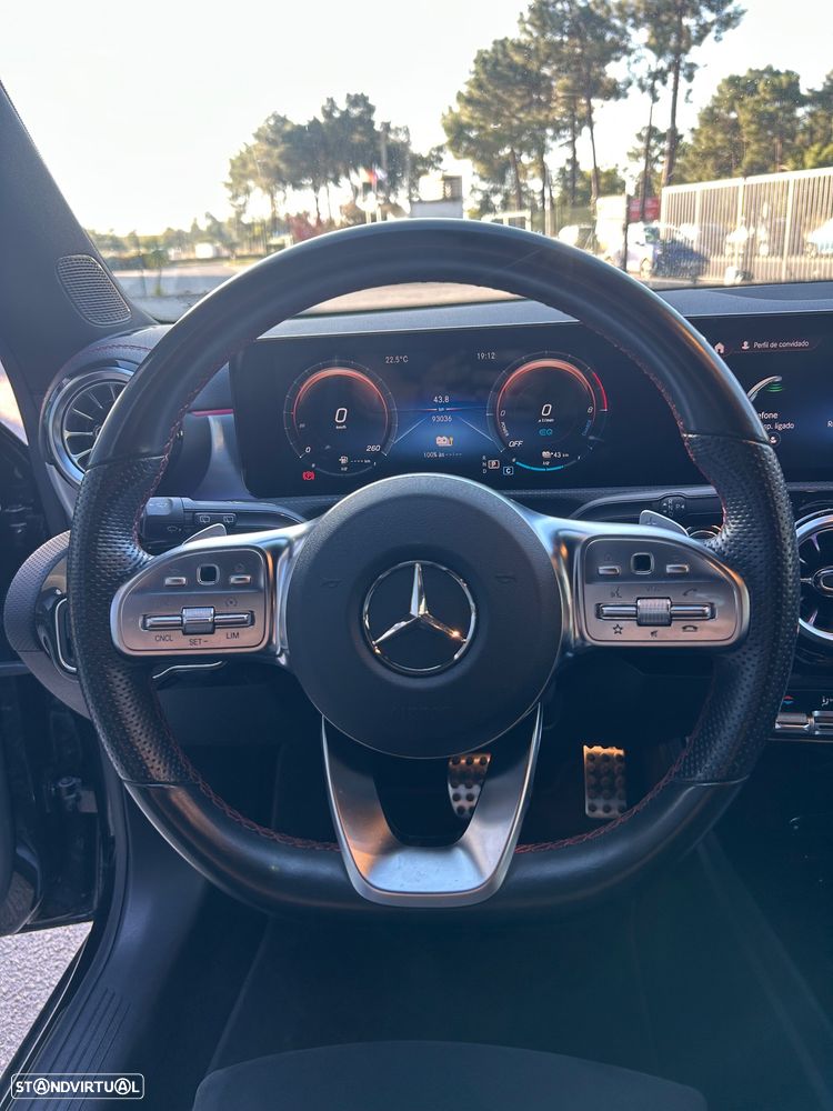 Mercedes-Benz CLA 250 e 8G-DCT AMG Line - 15