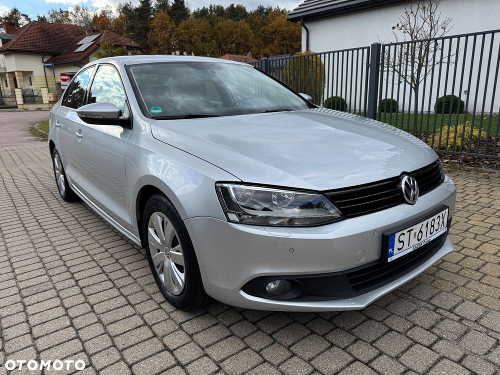 Volkswagen Jetta - 22