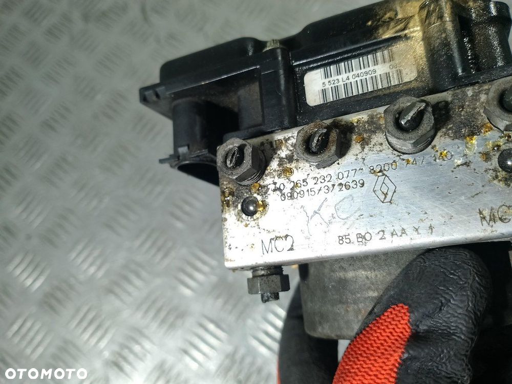 POMPA ABS RENAULT CLIO III ( 05-13 ) 8200747140 1.2 16V - 3