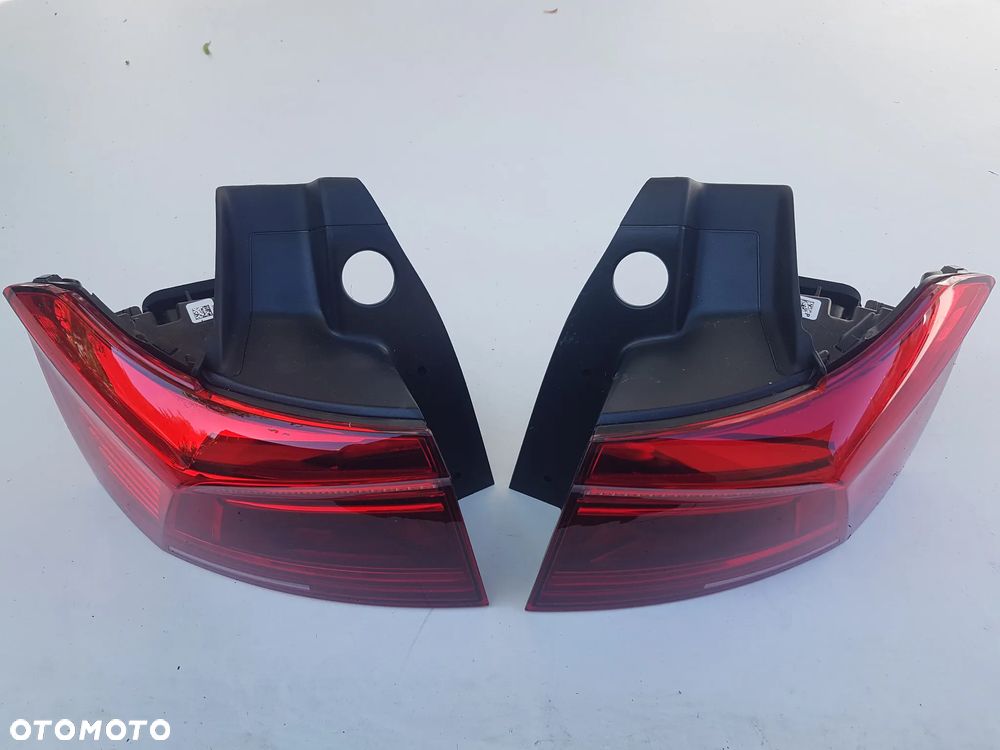 VW Passat B8 Kombi 2020- Lampy Tył Lewa Prawa Nowe Oryginał
