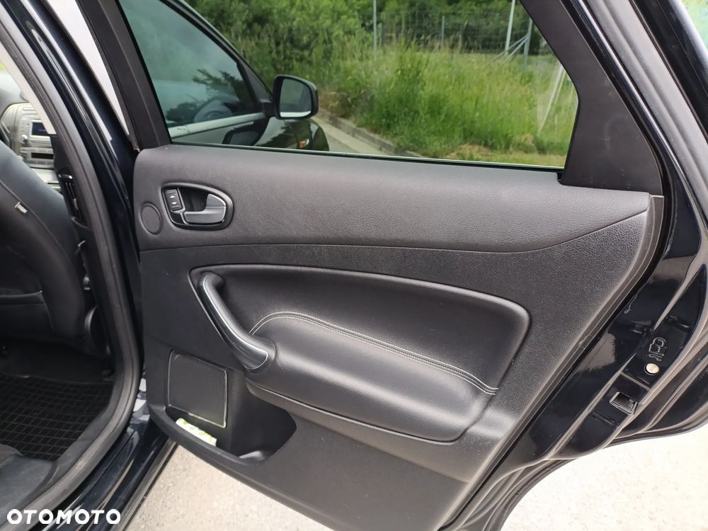 Ford Mondeo 2.0 TDCi Titanium - 21