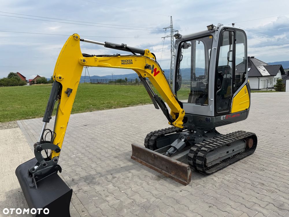 Wacker Neuson ET24 - 6