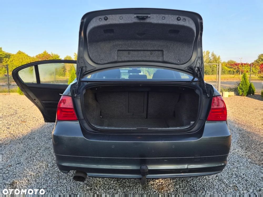 BMW Seria 3 318d DPF - 6