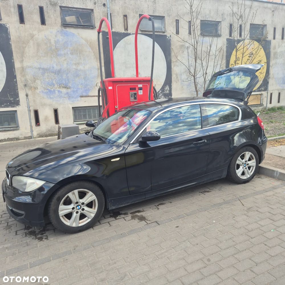 BMW Seria 1 118d - 5