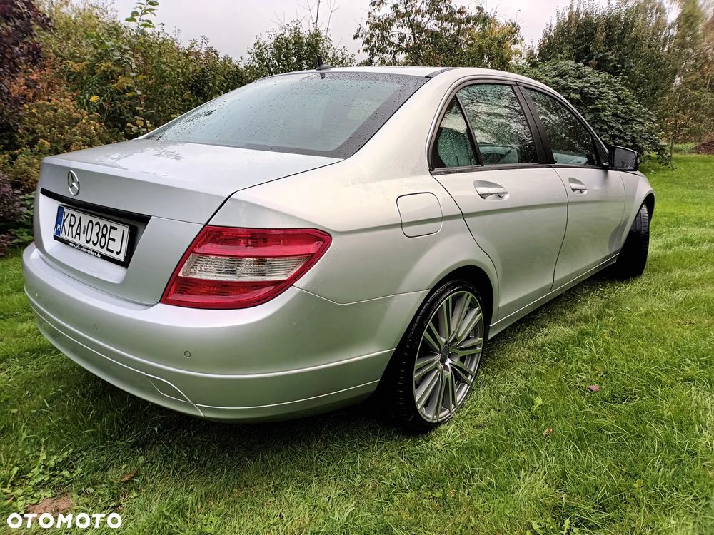 Mercedes-Benz Klasa C 200 7G-TRONIC Edition - 5