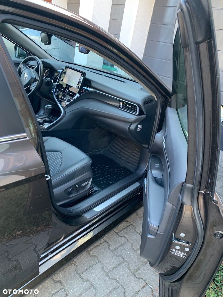 Toyota Camry 2.5 Hybrid Prestige CVT - 17