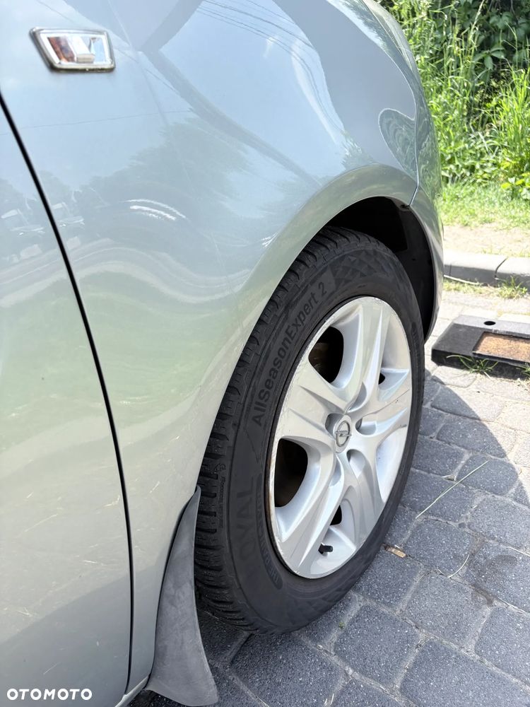 Opel Meriva 1.4 Cosmo - 17