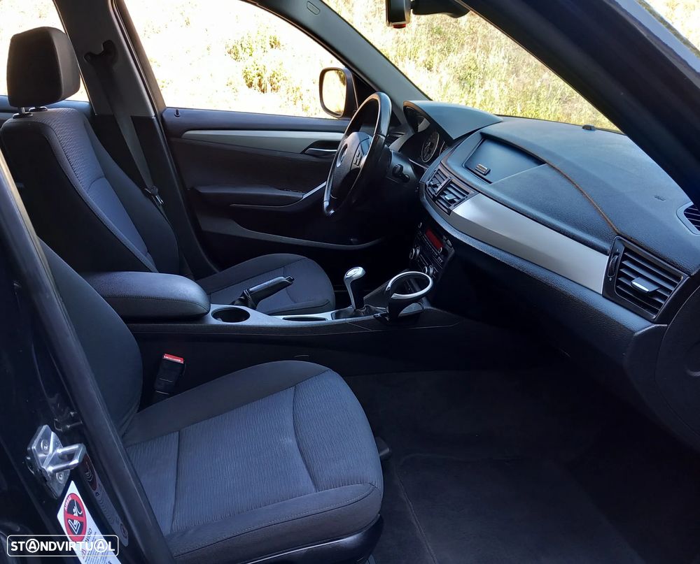 BMW X1 18 d sDrive - 8