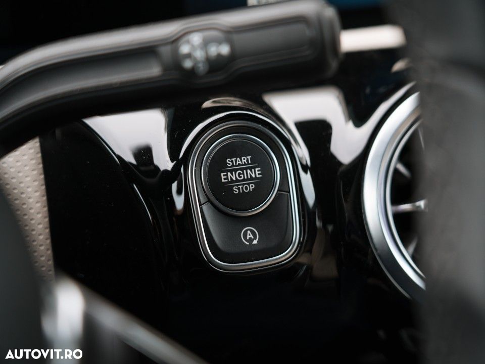 Mercedes-Benz A 180 - 21